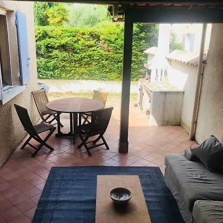 In Provence With Private Pool Villa