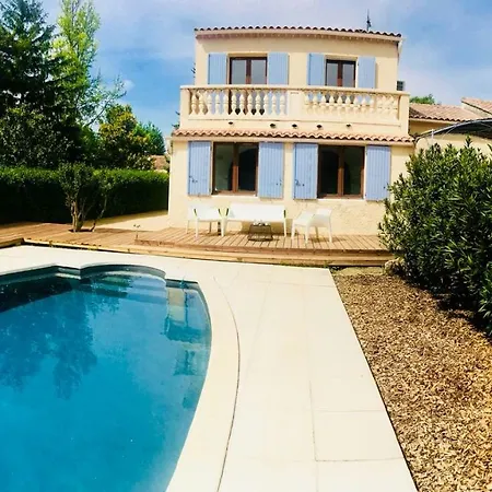 In Provence With Private Pool Villa